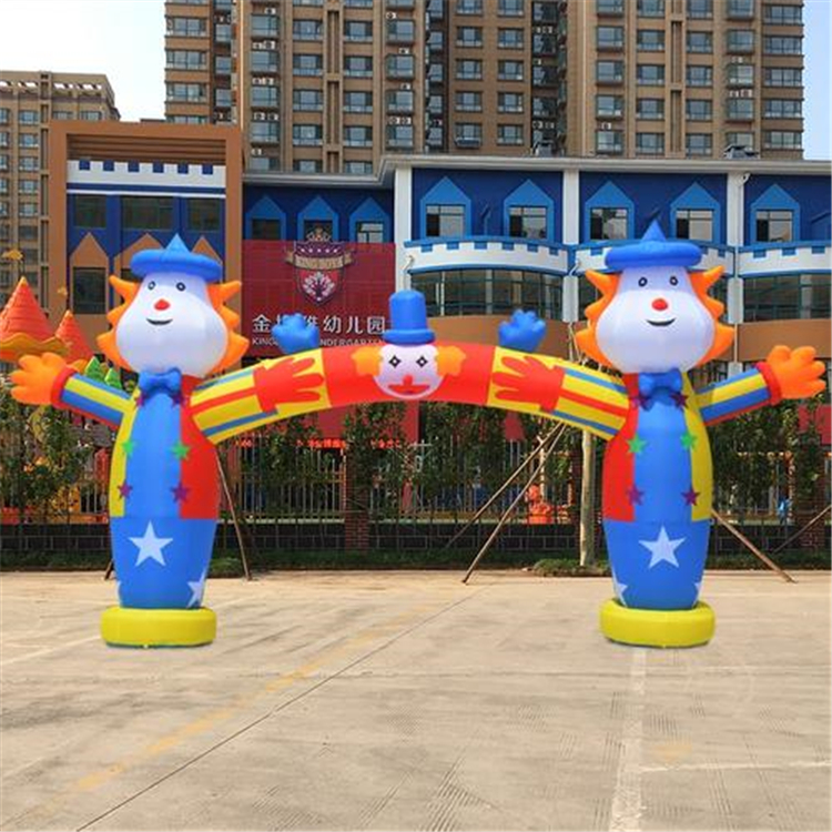 卡通人造型拱门